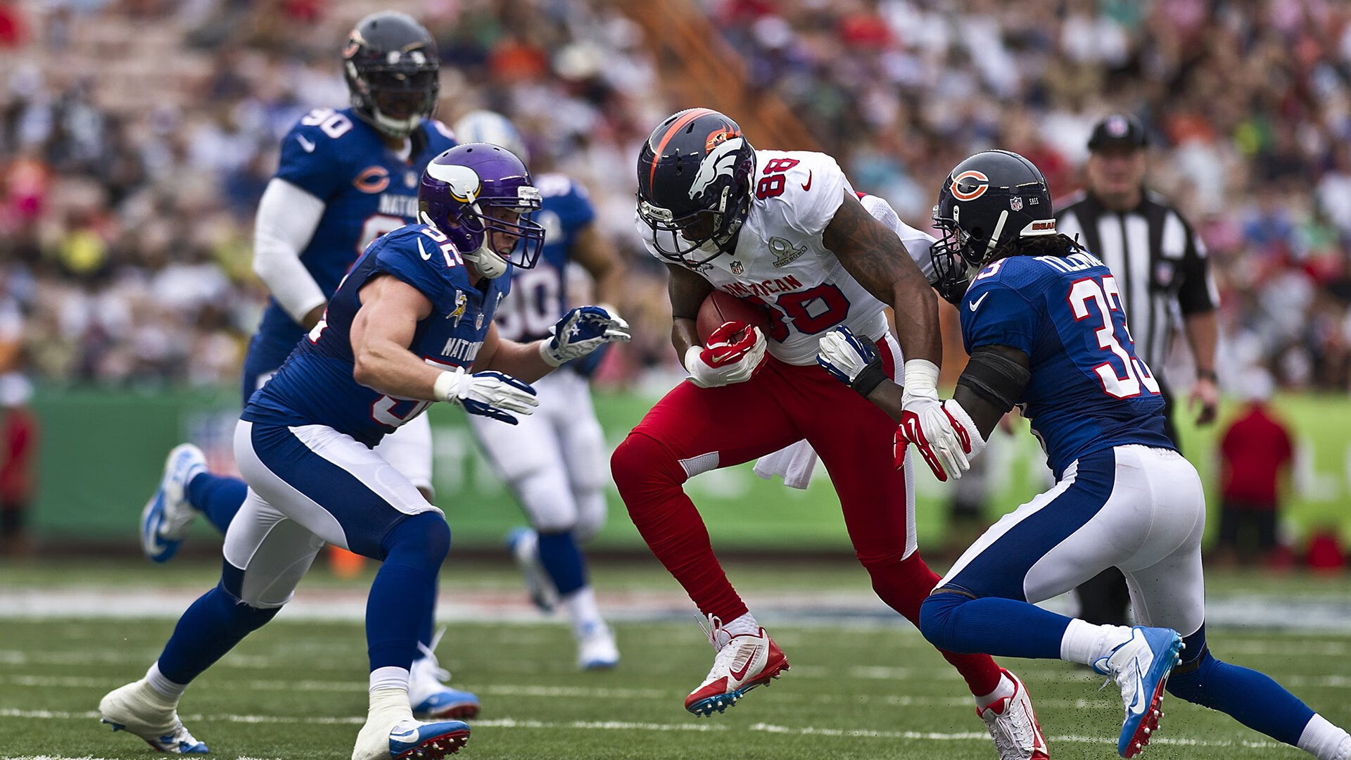 巴萨门神表现抢眼，扑救精准力挽狂澜，巴萨历代门神