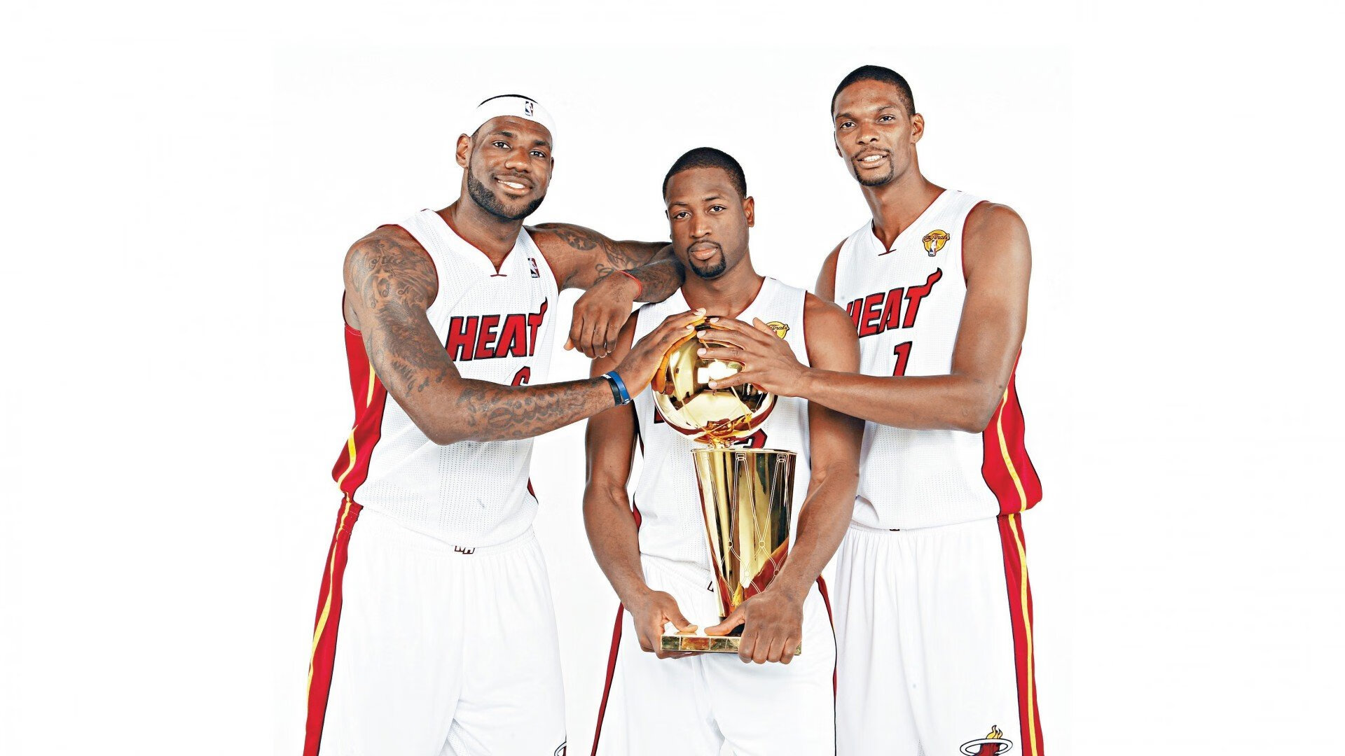 未来球场设计:智能化和环保成为新趋势,球场改造